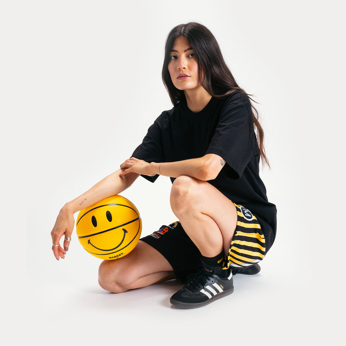 Market Smiley Basketball (yellow) - Blue Mountain Store