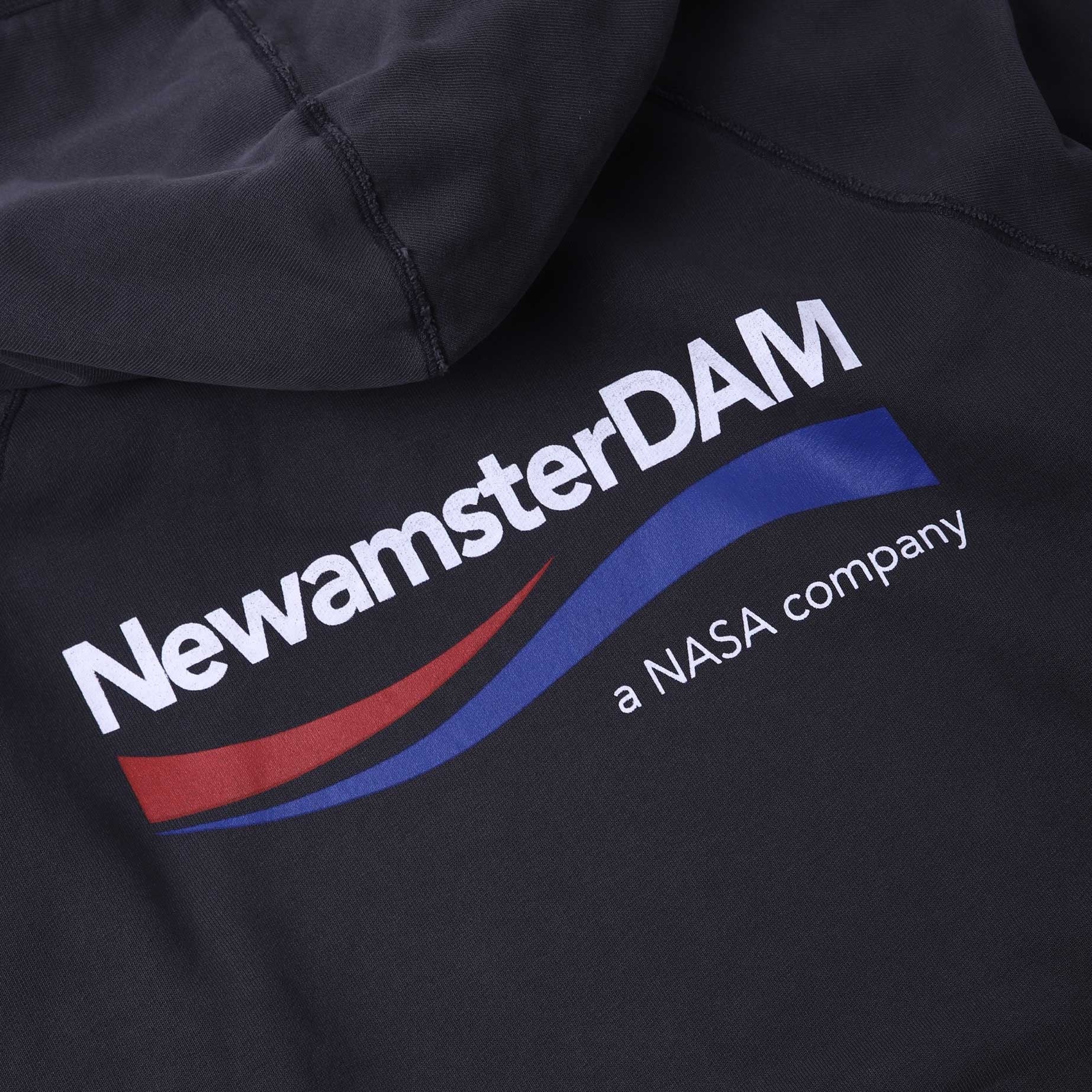 New Amsterdam City Hoodie (black) - Blue Mountain Store