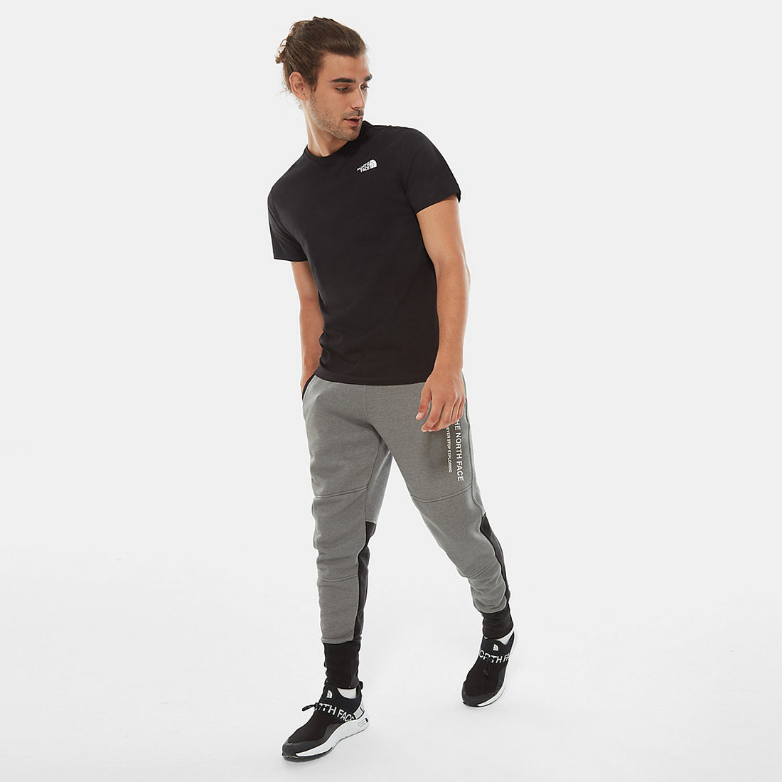 The North Face Red Box Tee (black) - Blue Mountain Store