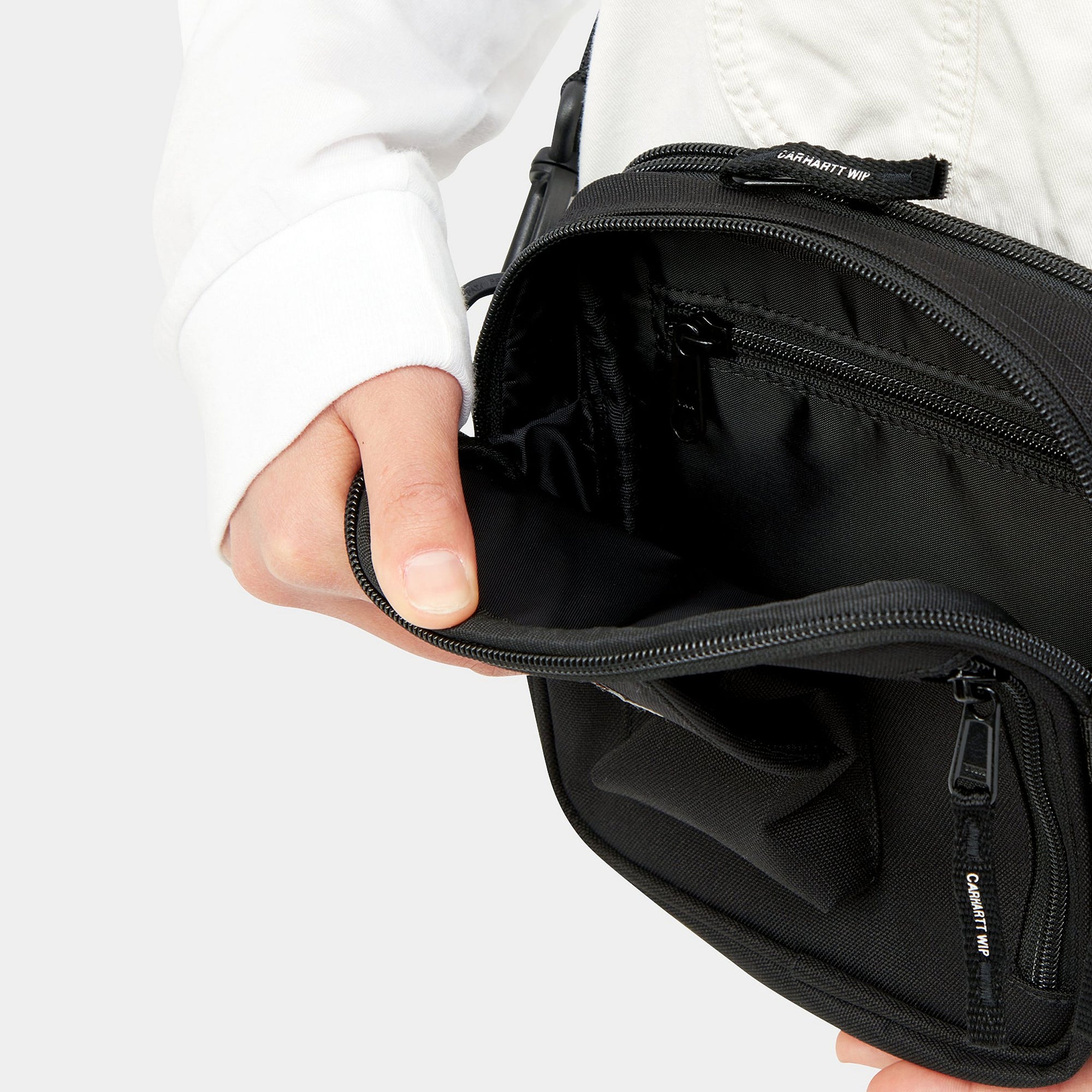 Carhartt WIP Essentials Bag (black) - Blue Mountain Store